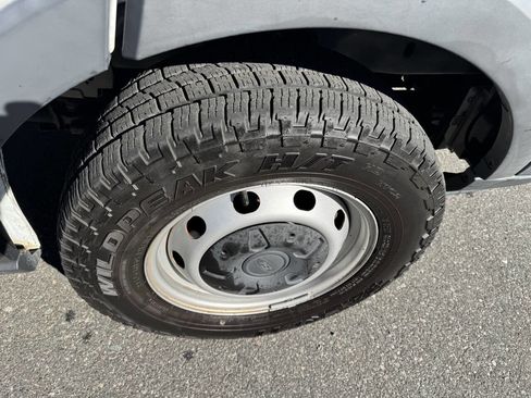 Used 2016 Ford Transit 350 XL image 20