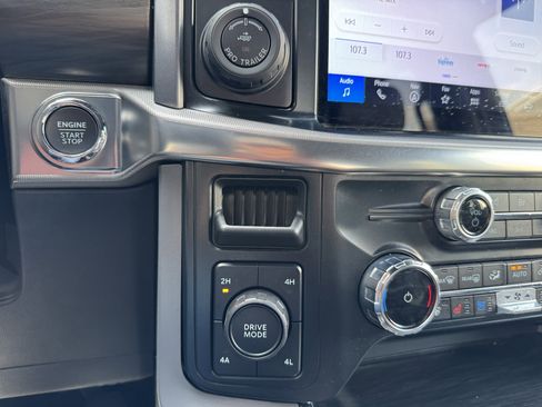 Used 2024 Ford F150 Lariat AWD/4WD image 21