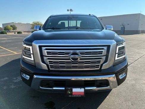 Certified 2021 Nissan Titan Platinum Reserve w/ Moonroof Package AWD/4WD image 9