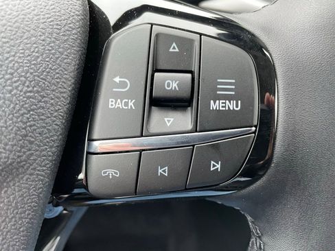 New 2026 Ford Escape SE image 17