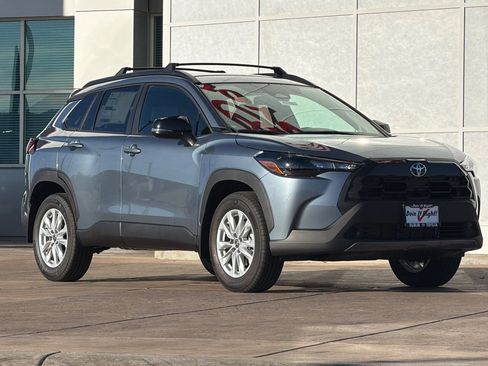 New 2026 Toyota Corolla Cross LE image 2