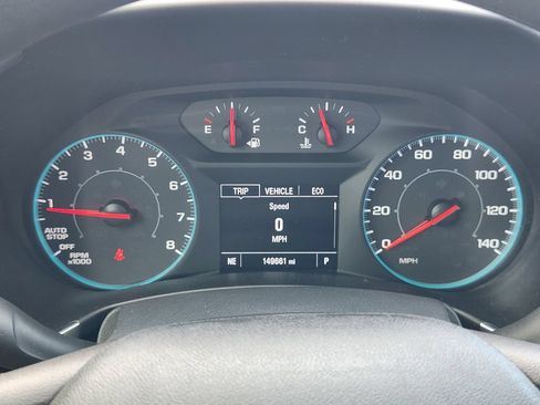 Used 2020 Chevrolet Equinox LS w/ LS Convenience Package FWD image 15
