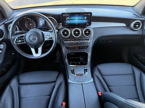 Used 2022 Mercedes-Benz GLC 300 image 25