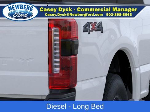 New 2025 Ford F250 XL w/ 360-Degree Camera Package AWD/4WD image 21
