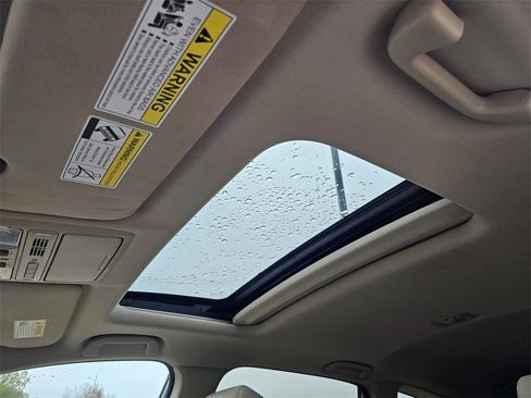 Used 2019 Honda CR-V Touring image 19