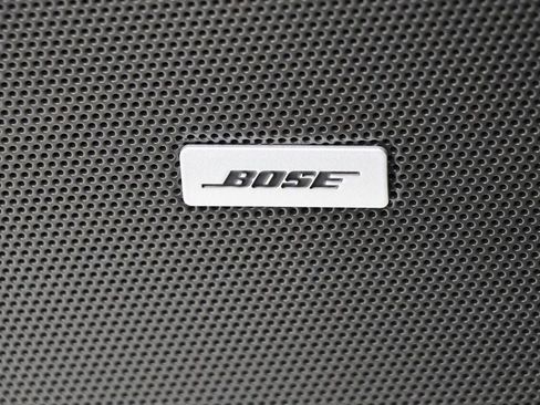 Used 2025 Cadillac XT6 Premium Luxury image 28