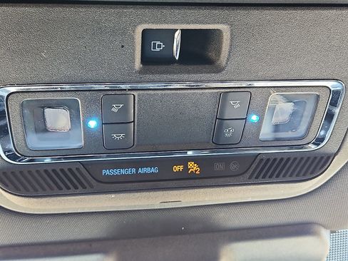 Used 2024 Ford F150 Lariat w/ FX4 Off-Road Package image 14