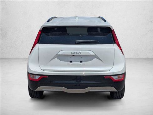 Used 2025 Kia Niro Wind FWD image 6