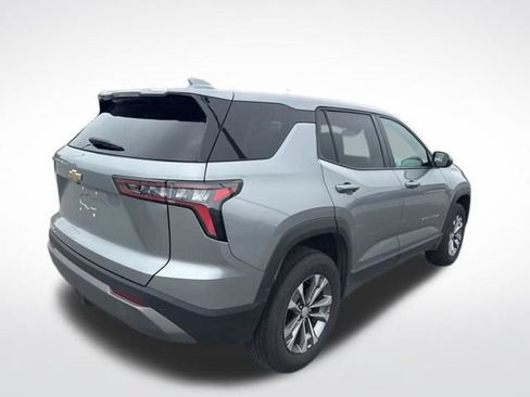 Certified 2025 Chevrolet Equinox LT FWD image 5