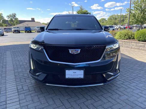Used 2024 Cadillac XT6 Sport AWD/4WD image 8