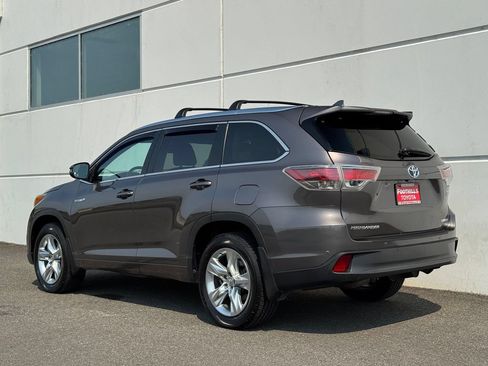 Used 2015 Toyota Highlander Limited Platinum AWD/4WD image 5