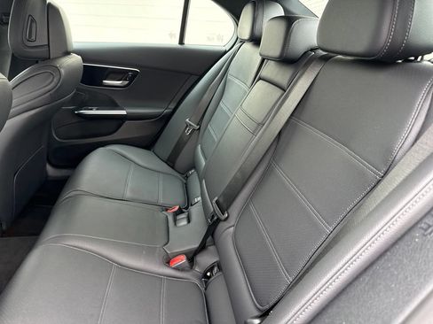 Used 2025 Mercedes-Benz C 300 Sedan image 14