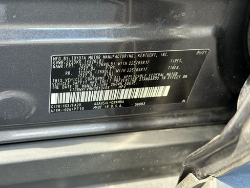 Used 2021 Toyota RAV4 XLE w/ Convenience Package AWD/4WD image 34