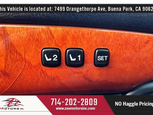 Used 2003 Lexus SC 430 Convertible image 30