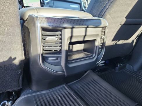 New 2025 RAM 2500 Big Horn AWD/4WD image 31