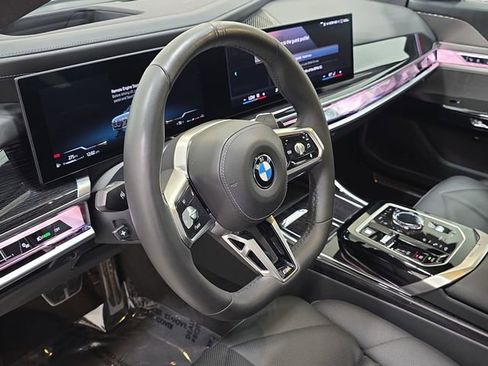 Certified 2025 BMW 740i xDrive AWD/4WD image 12