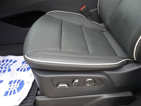 Certified 2024 Cadillac Escalade Sport w/ Touring Package image 10