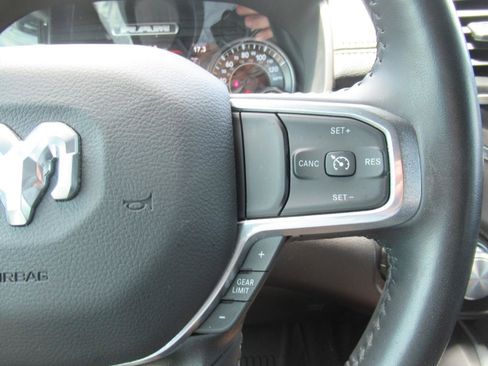 Used 2023 RAM 1500 Laramie AWD/4WD image 27