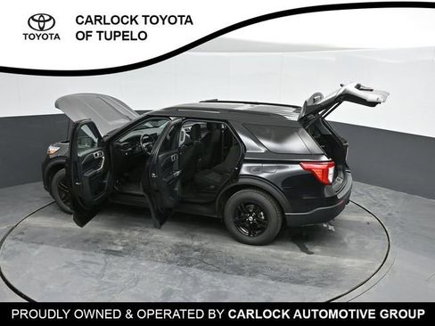 Used 2022 Ford Explorer XLT w/ Class IV Trailer Tow Package image 63