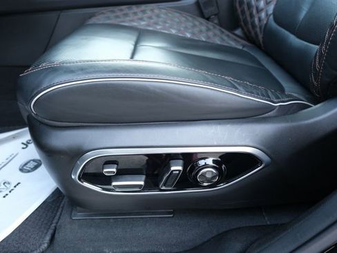 Used 2024 Jeep Grand Cherokee Summit image 27