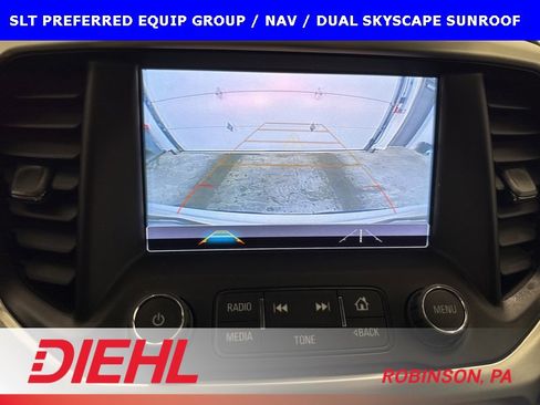 Used 2018 GMC Acadia SLT image 36