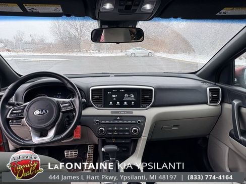 Certified 2020 Kia Sportage S w/ S Sunroof Package image 8