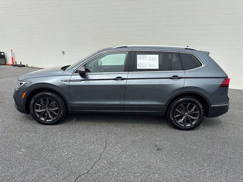 Used 2022 Volkswagen Tiguan SE FWD image 4