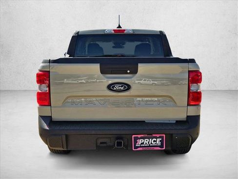 Certified 2025 Ford Maverick XL w/ Equipment Group 102A image 6