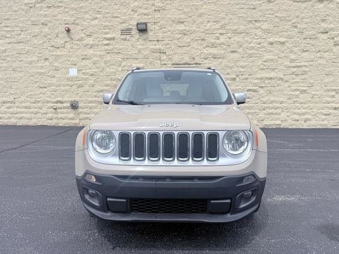 Used 2015 Jeep Renegade Limited w/ Advanced Technology Group AWD/4WD image 9