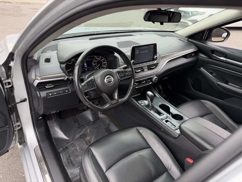 Used 2022 Nissan Altima 2.5 SL FWD image 29