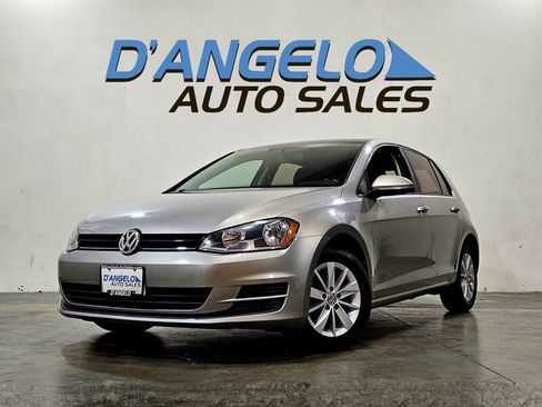 Used 2016 Volkswagen Golf S FWD image 1