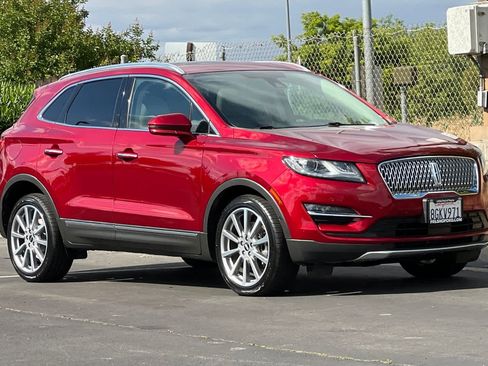 Certified 2019 Lincoln MKC Reserve w/ MKC Technology Package FWD image 10