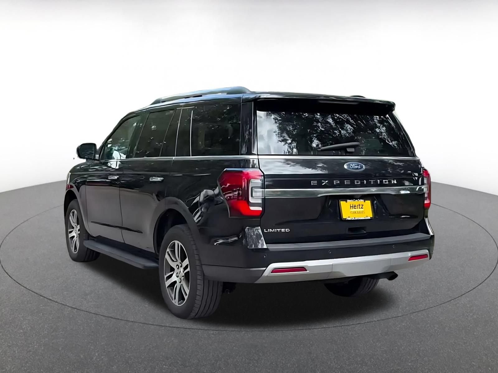 Used 2024 Ford Expedition Limited AWD/4WD image 10