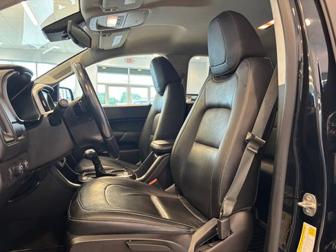 Used 2016 GMC Canyon SLT w/ Driver Alert Package AWD/4WD image 12