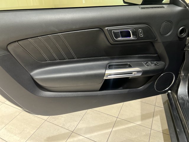 Used 2019 Ford Mustang GT RWD image 20
