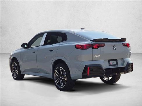 New 2027 BMW X2 xDrive28i AWD/4WD image 9
