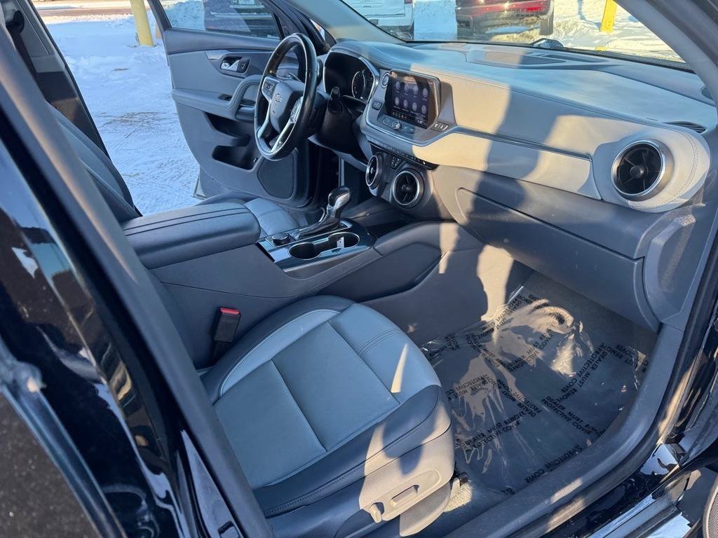 Used 2022 Chevrolet Blazer LT w/ LPO, Cargo Package AWD/4WD image 31