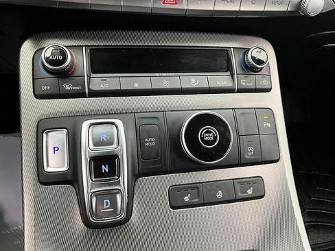 Used 2020 Hyundai Palisade SEL w/ Premium Package FWD image 23