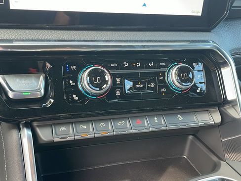 New 2026 GMC Sierra 1500 Denali AWD/4WD image 21