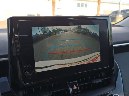 Used 2023 Toyota Corolla LE FWD image 19