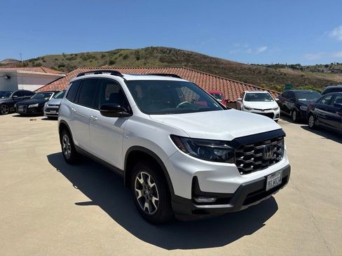 Used 2023 Honda Passport TrailSport image 8