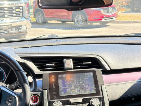 Used 2016 Honda Civic EX-L image 17