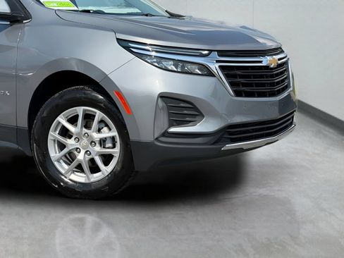 Used 2024 Chevrolet Equinox LT AWD/4WD image 3