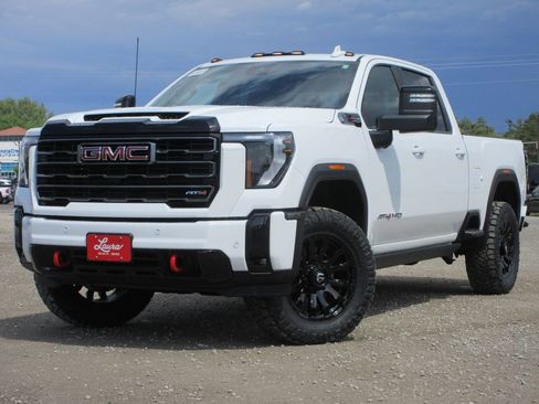 New 2026 GMC Sierra 2500 AT4 w/ AT4 Premium Plus Package AWD/4WD image 9
