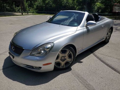 Used 2006 Lexus SC 430 Convertible RWD image 2