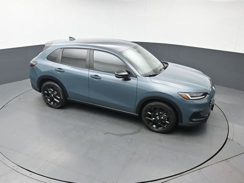 Used 2024 Honda HR-V Sport image 40