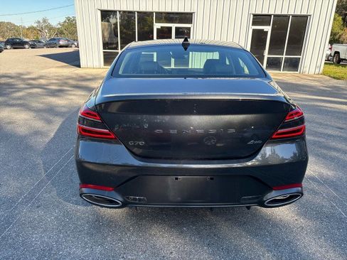 Used 2025 Genesis G70 2.5T image 8