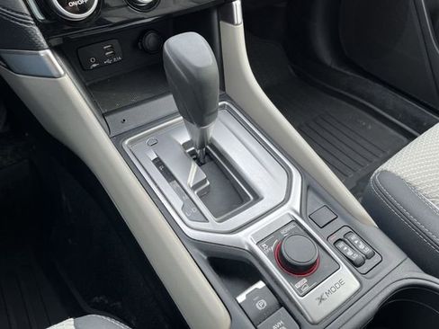 Used 2023 Subaru Forester Premium image 22