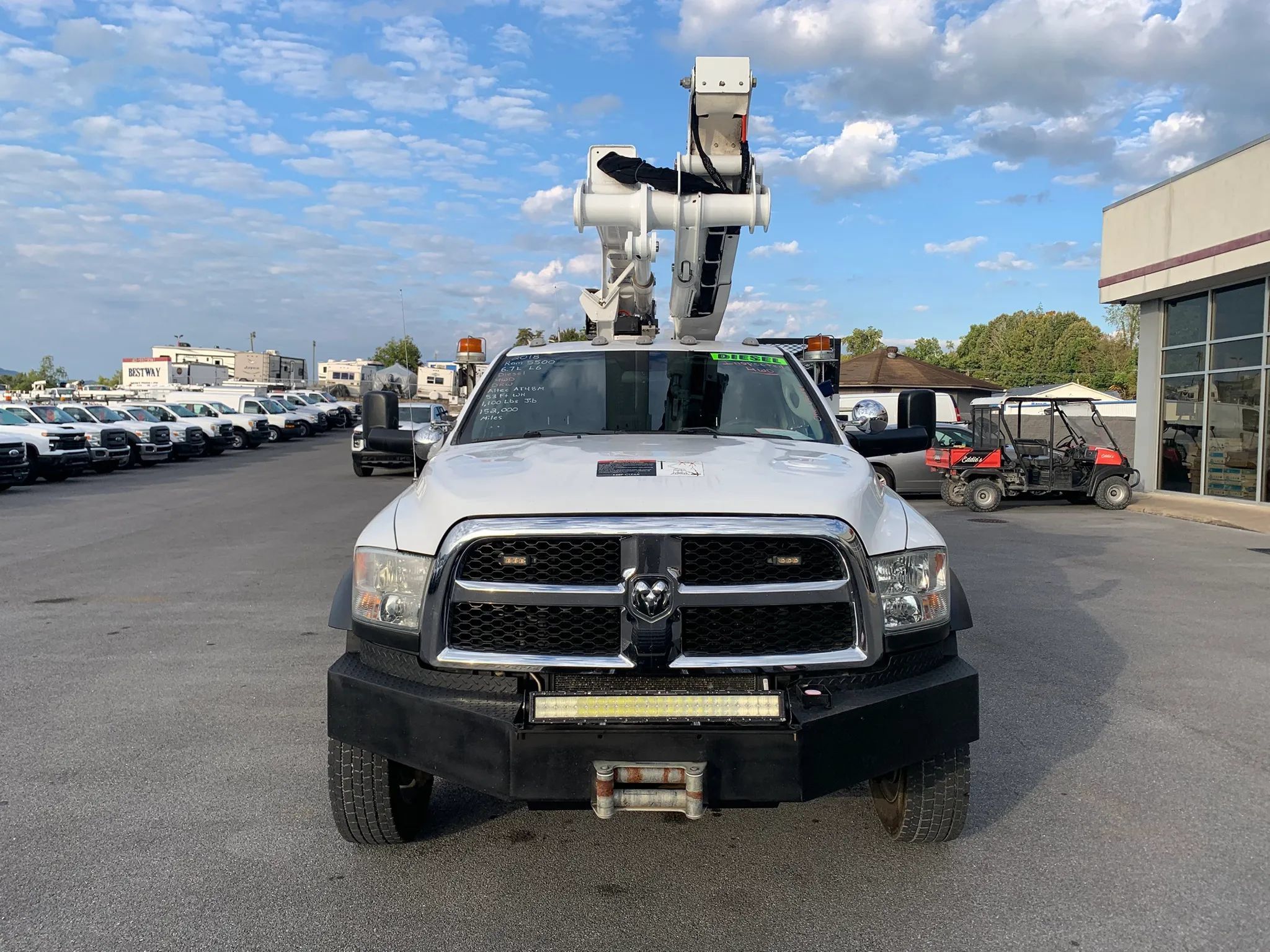 Used 2018 RAM 5500 Tradesman w/ Power & Remote Entry Group AWD/4WD image 2