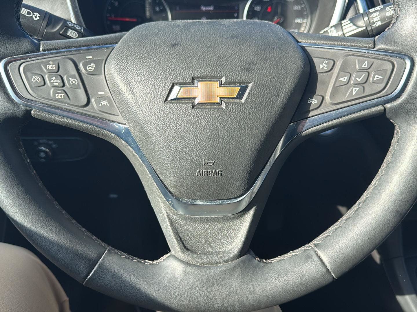 Used 2024 Chevrolet Equinox LT AWD/4WD image 12
